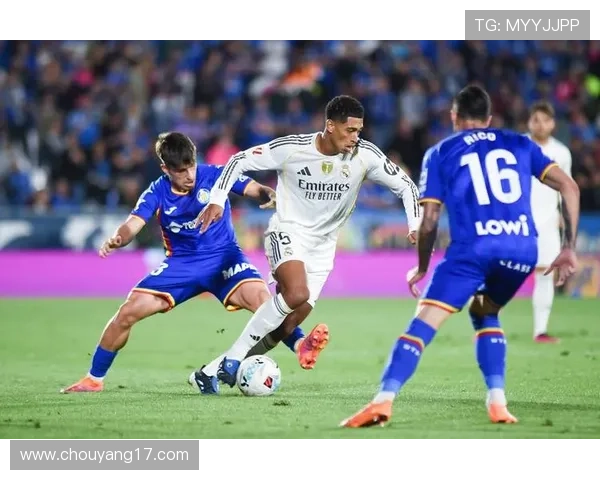 西甲赛场皇马客场与巴列卡诺握手言和进攻端未能破门 西甲赛场皇马客场与巴列卡诺握手言和进攻端未能破门