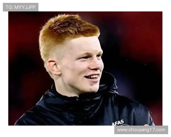 皇马密切关注阿尔克马尔19岁中场新星基斯斯米特的潜力与表现